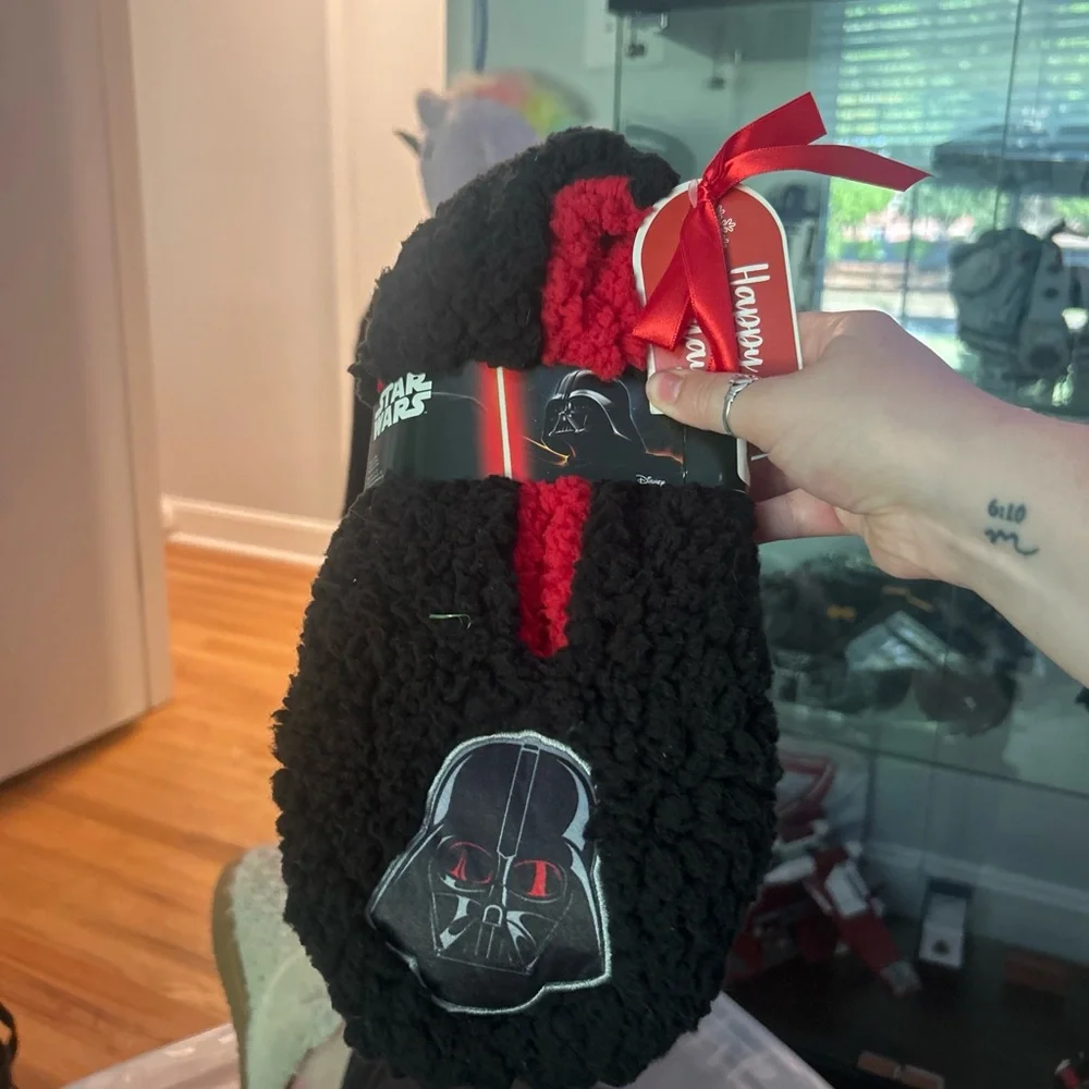 Disney Darth Vader Plush Fleece Slipper Socks - Black & Red